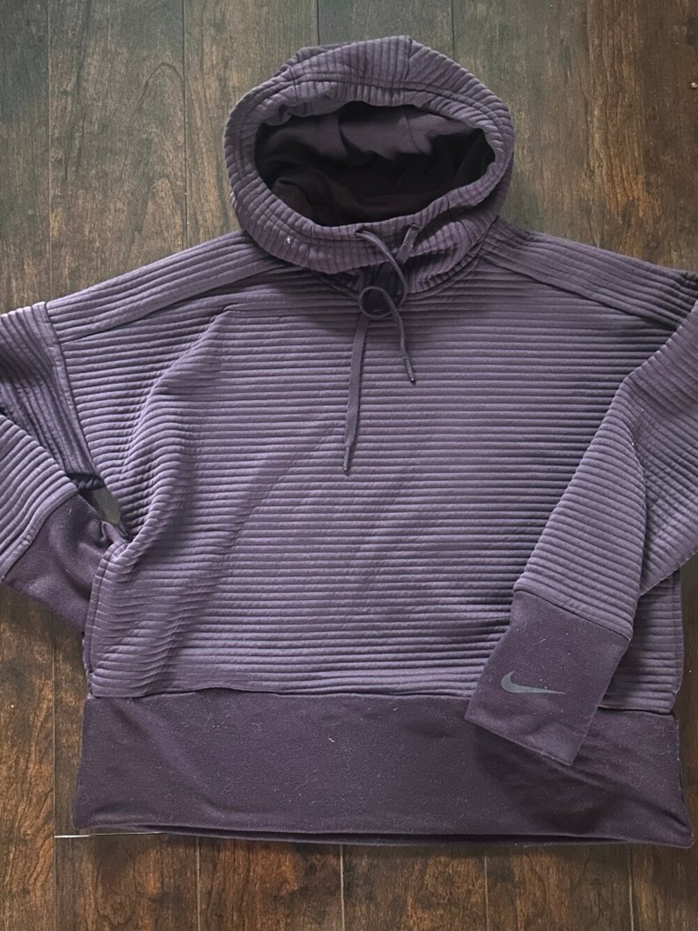Nike Sweatshirt Womens Small Maroon Striped Pullover Swoosh Funnel Pullover